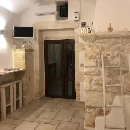 Casetta Dello Scrittore 度假居 奥斯图尼