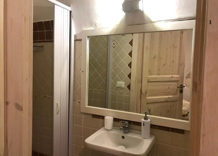 Casetta Dello Scrittore أوستوني